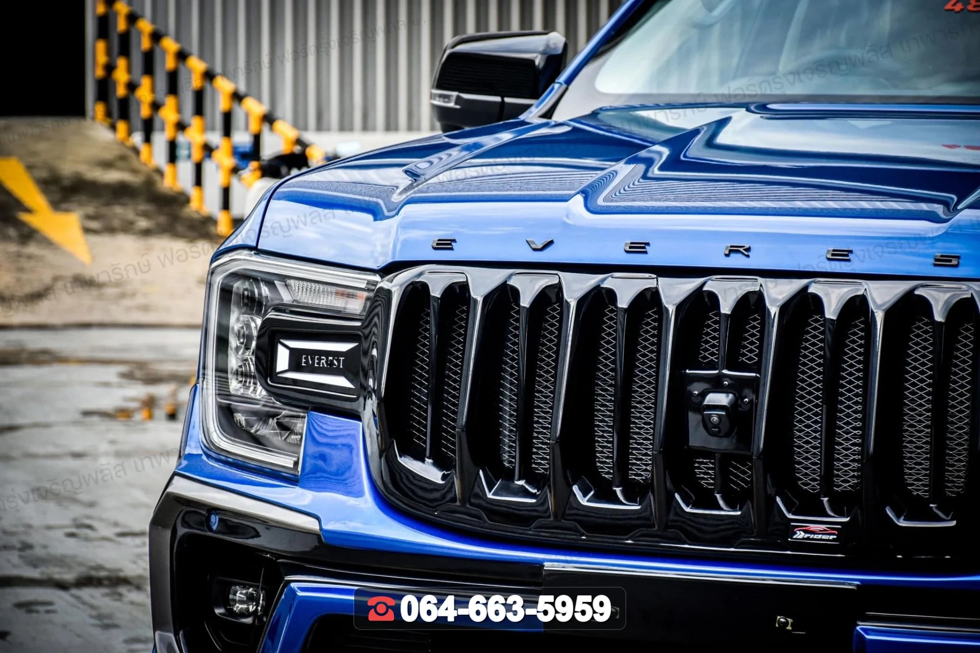 FORD กระจังหน้า Everest RiderM